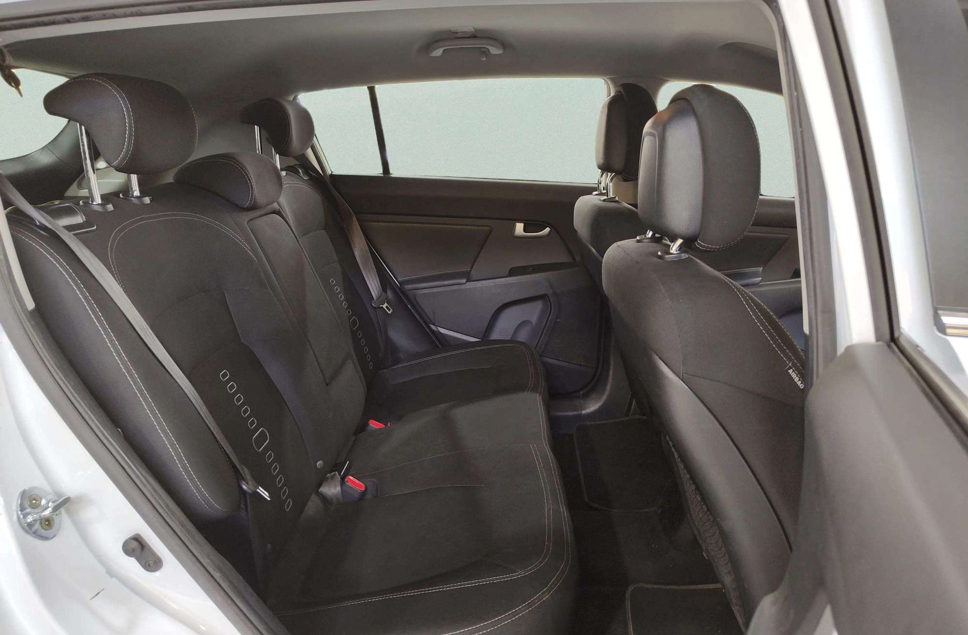 Kia Sportage 1.6 GDI Drive 4x2 - foto 14