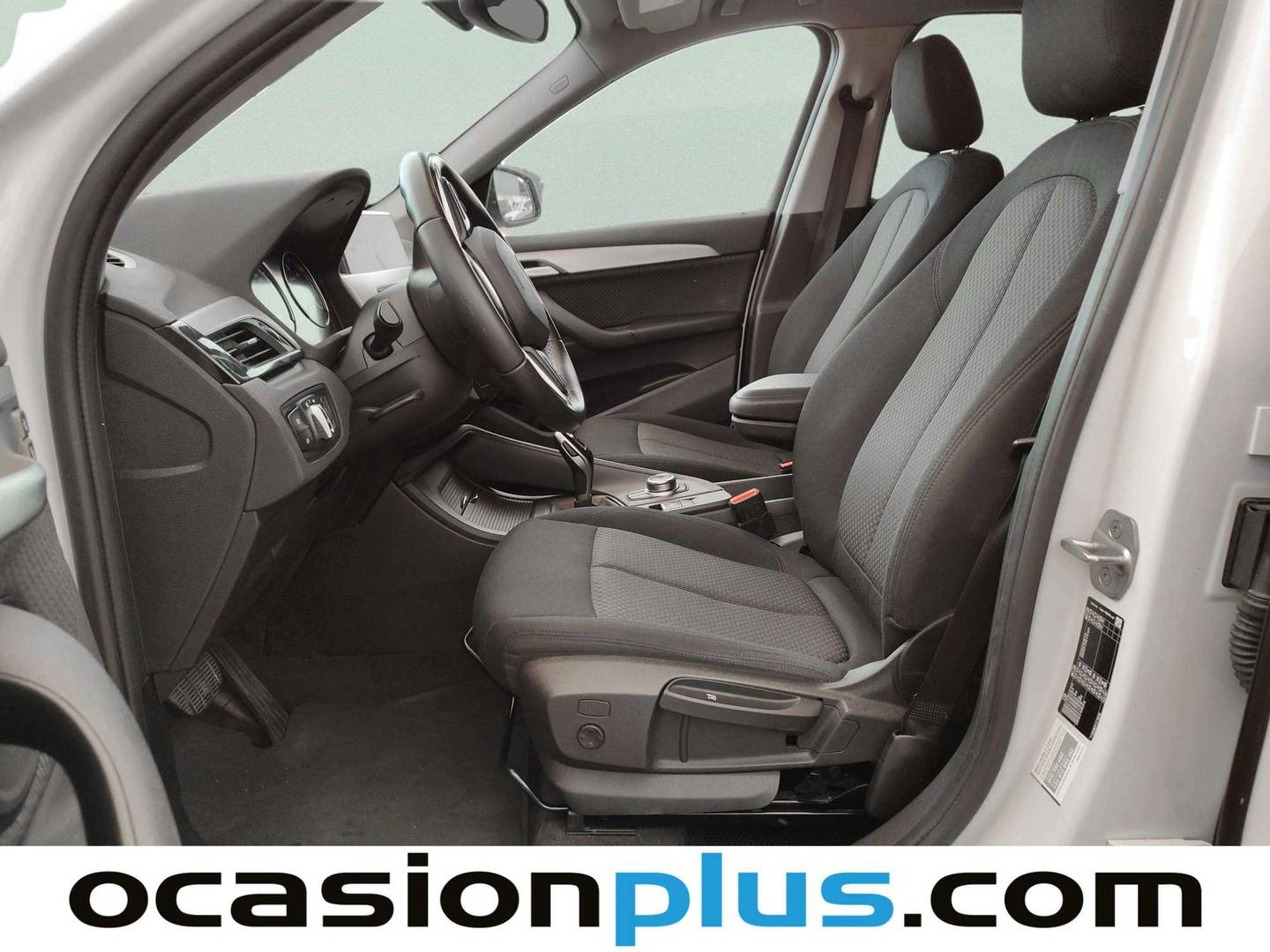 Foto asientos delanteros BMW X1 BMW X1 sDrive16d Business (116 CV)