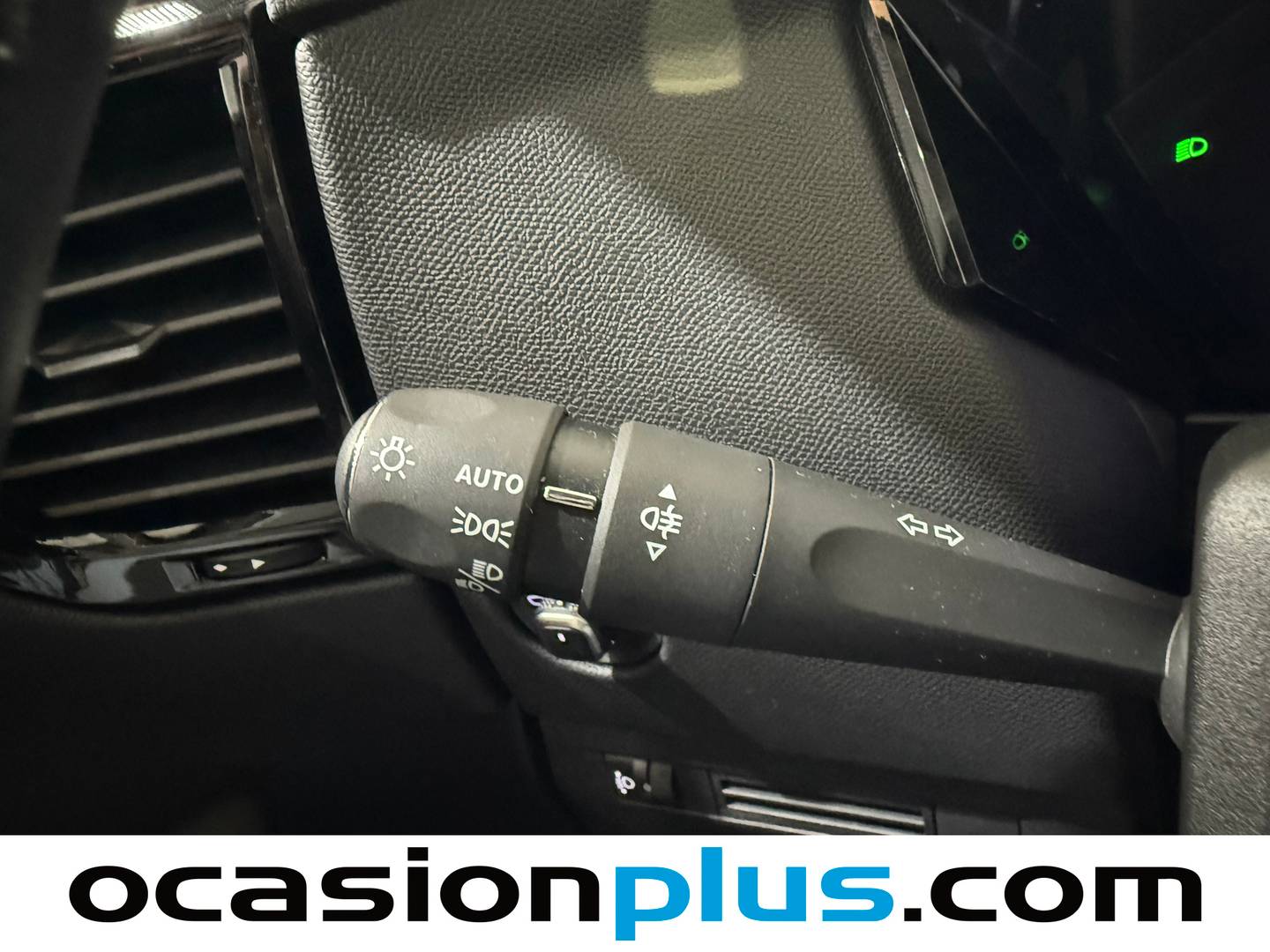 Foto DS DS 4 DS DS4 BlueHDi 130 Bastille + Auto (130 CV)