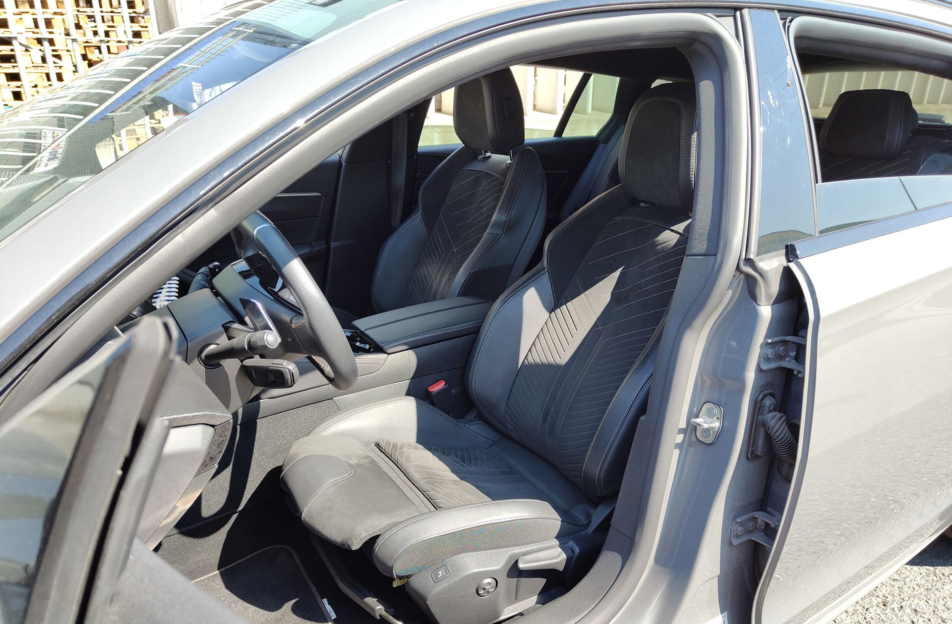 Peugeot 508 SW BlueHDi 130 GT EAT8 - foto 14