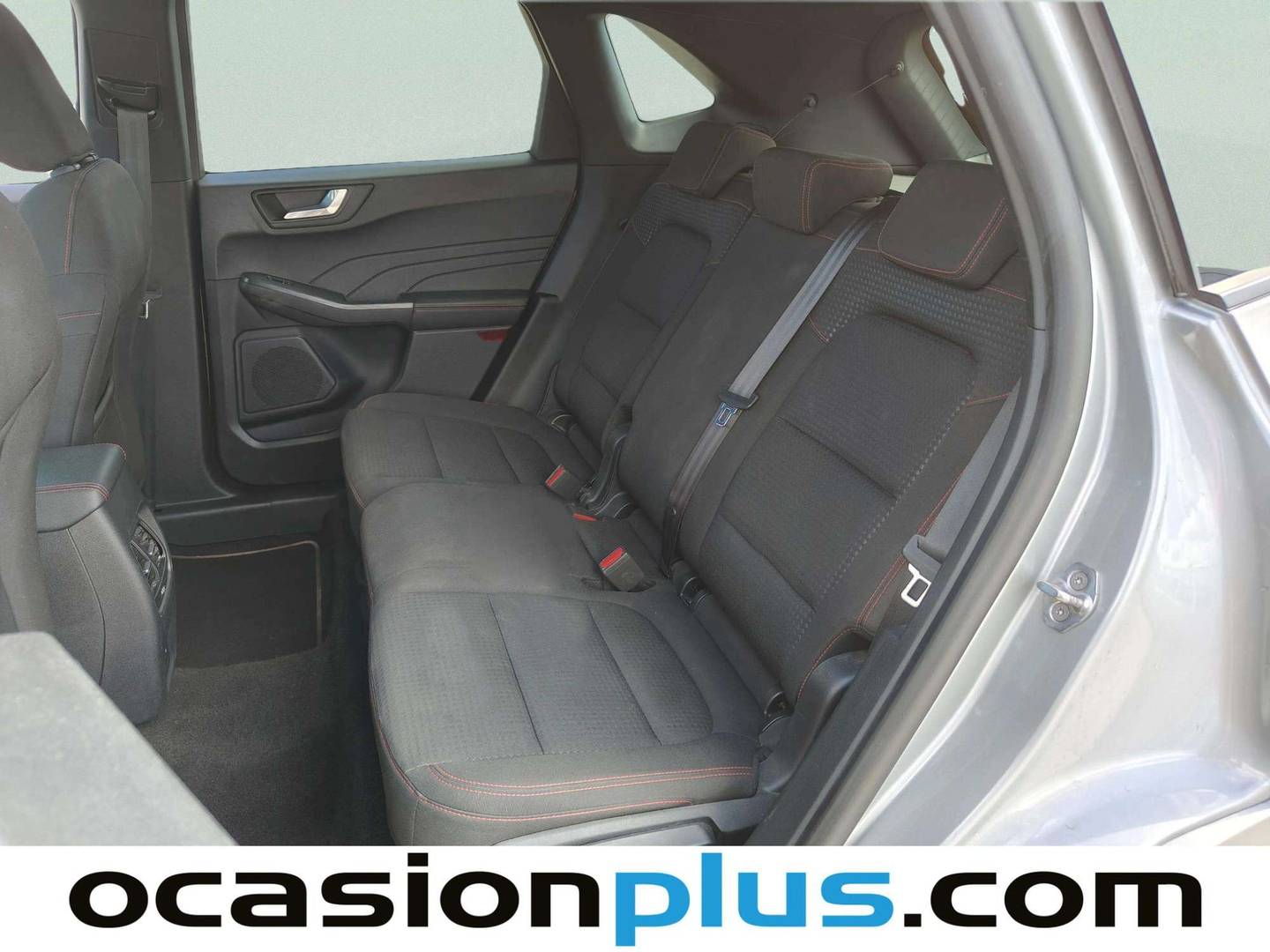 Foto asientos traseros Ford Kuga Ford Kuga 1.5 EcoBoost S&S ST-Line 4x2 (120 CV)