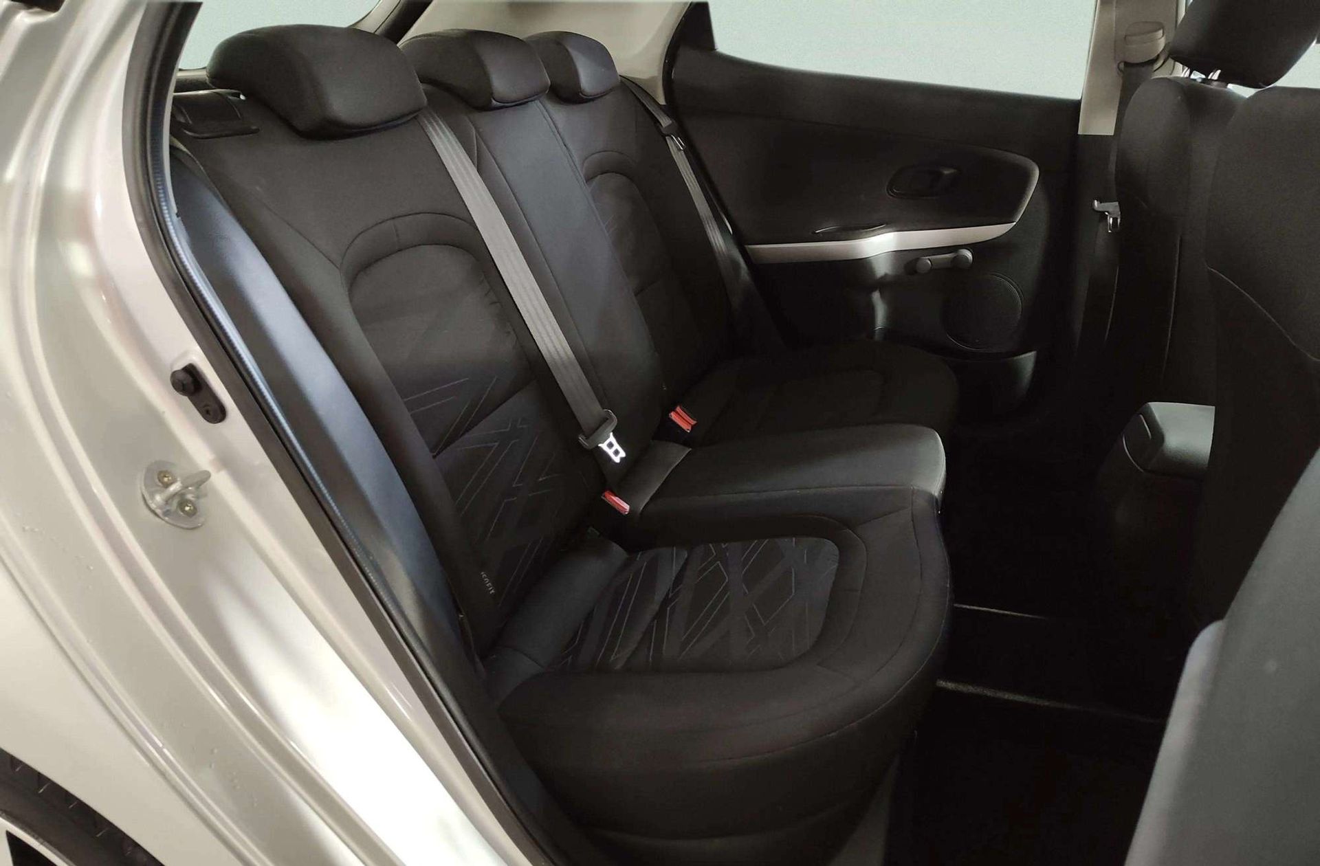 Kia Ceed 1.4 CRDi WGT Business - foto 13