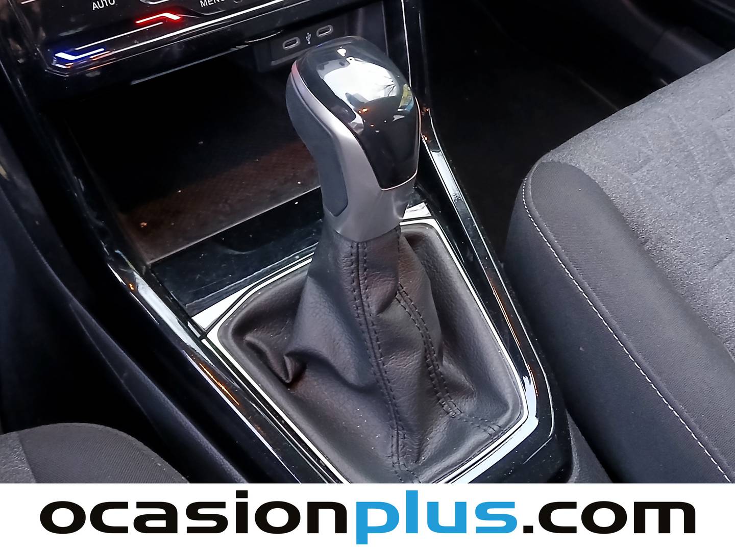 Foto Volkswagen T-Cross Volkswagen T-Cross Life 1.0 TSI  (116 CV) DSG