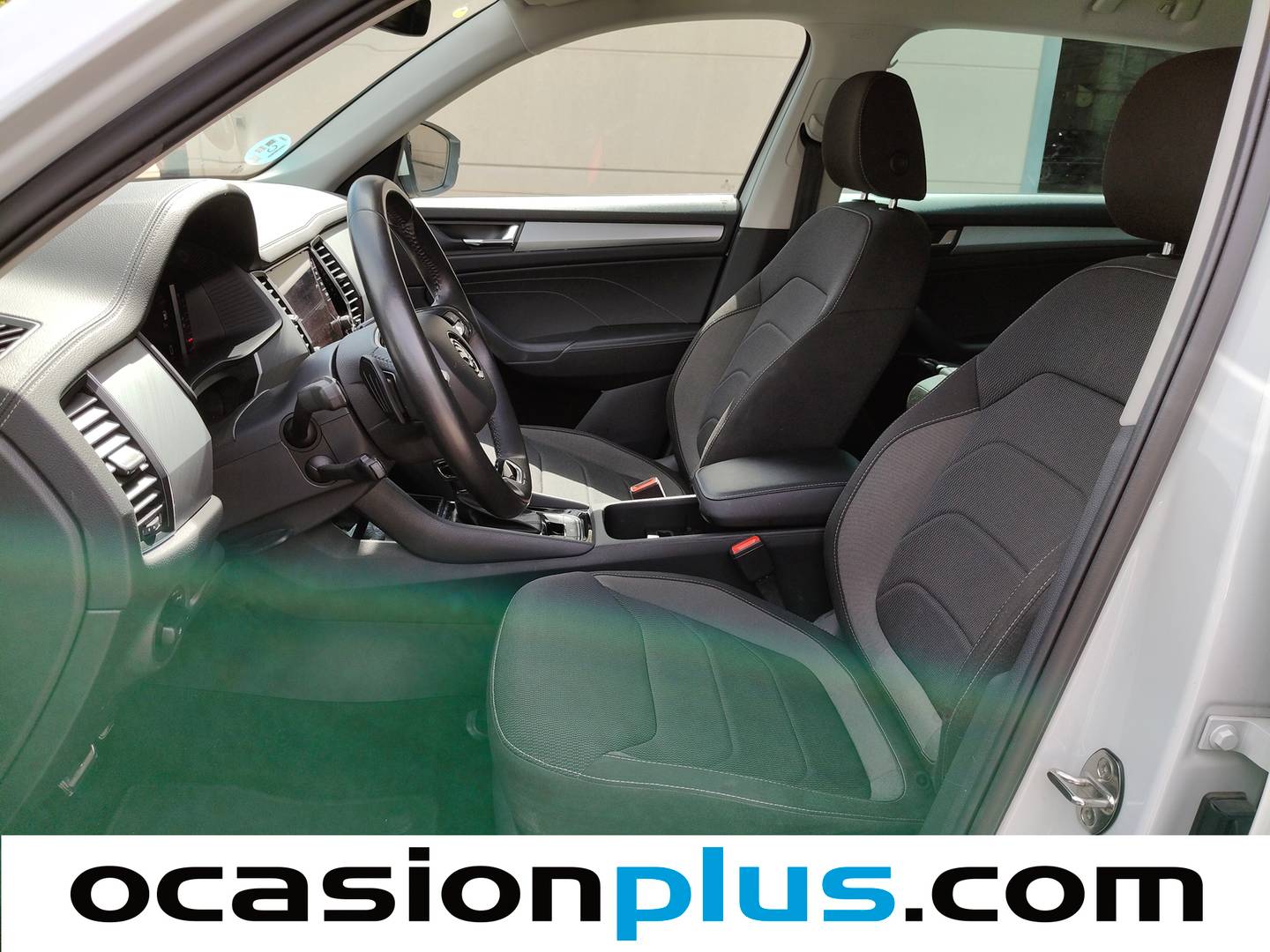 Foto asientos delanteros Skoda Kodiaq Skoda Kodiaq 1.5 TSI Ambition 4x2 DSG (150 CV) 7 Plazas