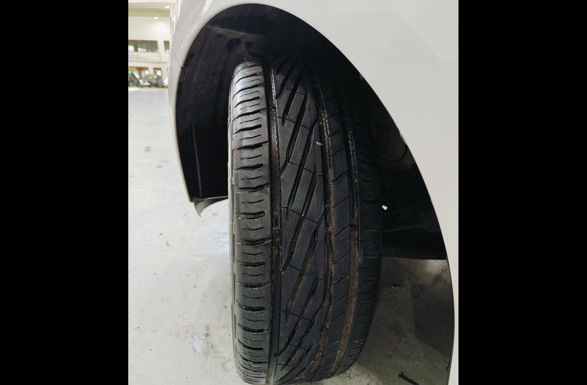 Ford Ka+ 1.2 Ti-VCT Ultimate - foto 30