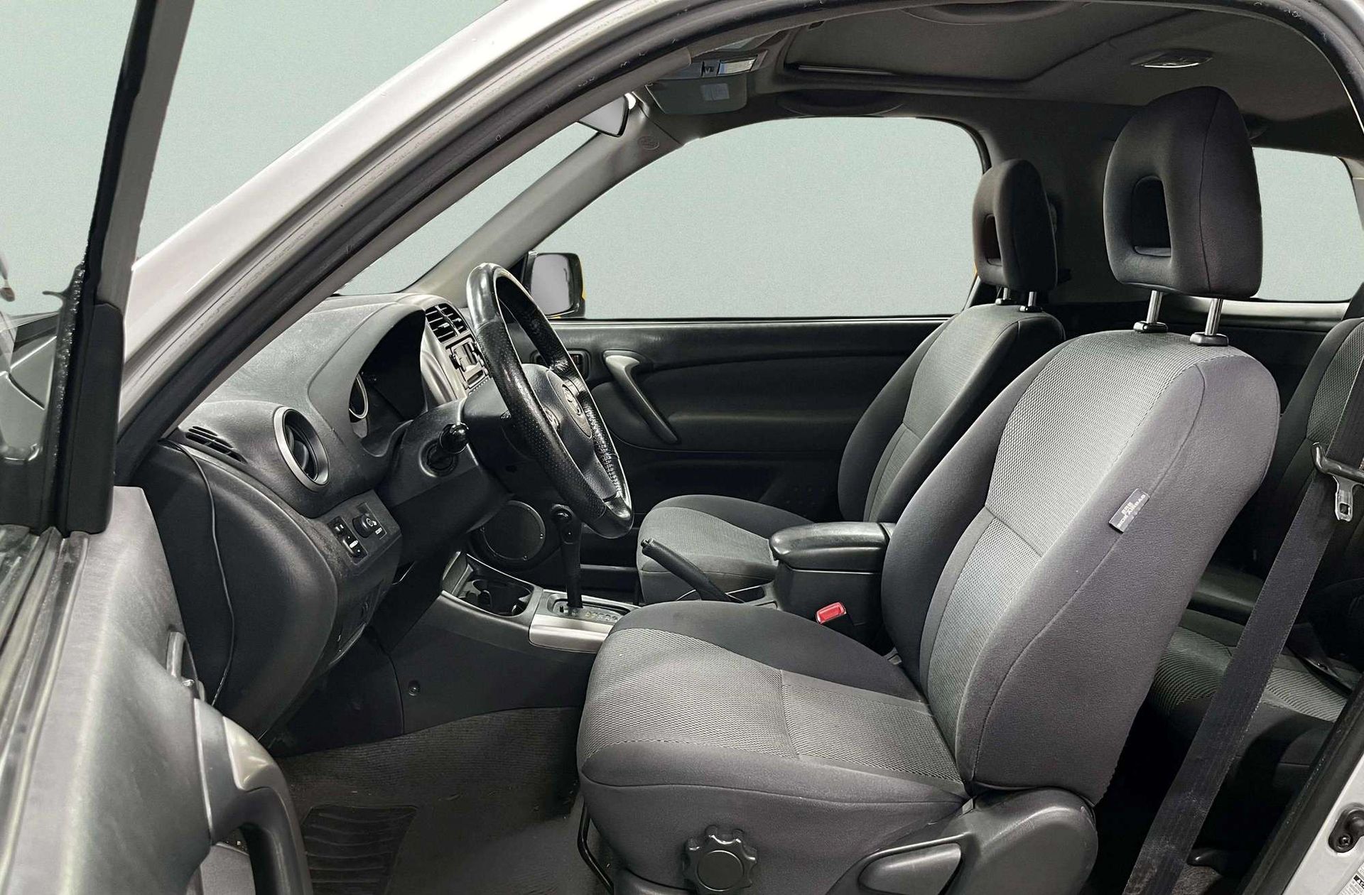 Toyota RAV4 2.0 VVT-i Sol 4x4 - foto 9