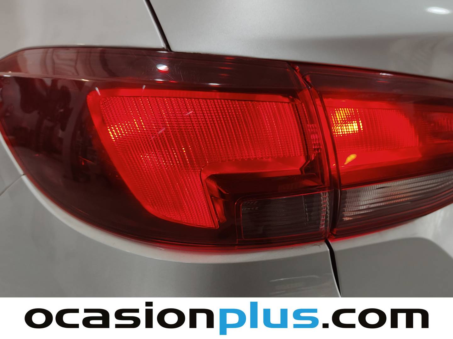 Foto Opel Astra Opel Astra Opel Astra Sports Tourer 1.4 Turbo SHT Elegance CVT 107 kW (145 CV)