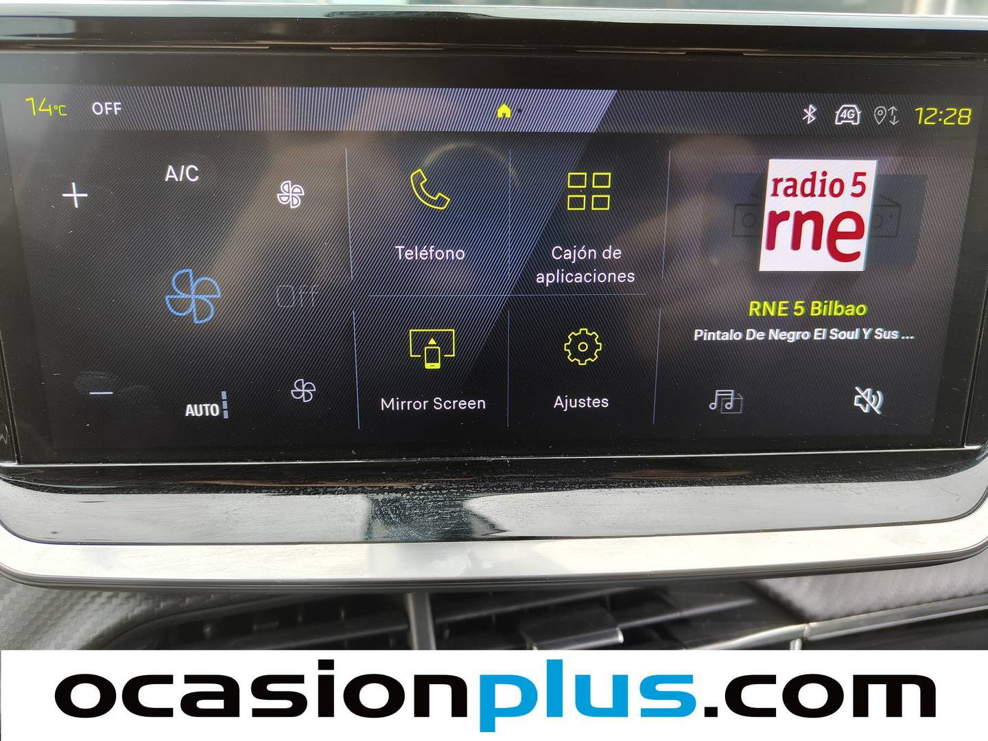 Foto Peugeot 2008 Peugeot 2008 Allure Hybrid eDCS6  (136 CV)