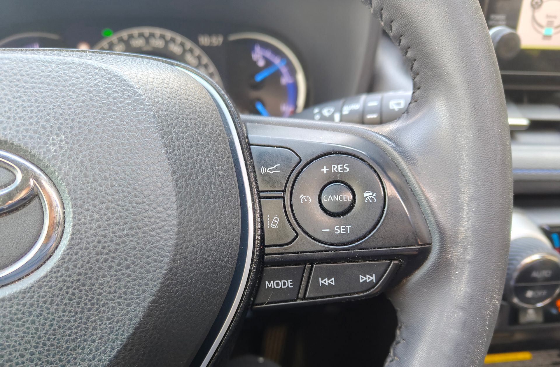Toyota RAV4 2.5l hybrid Feel! - foto 30