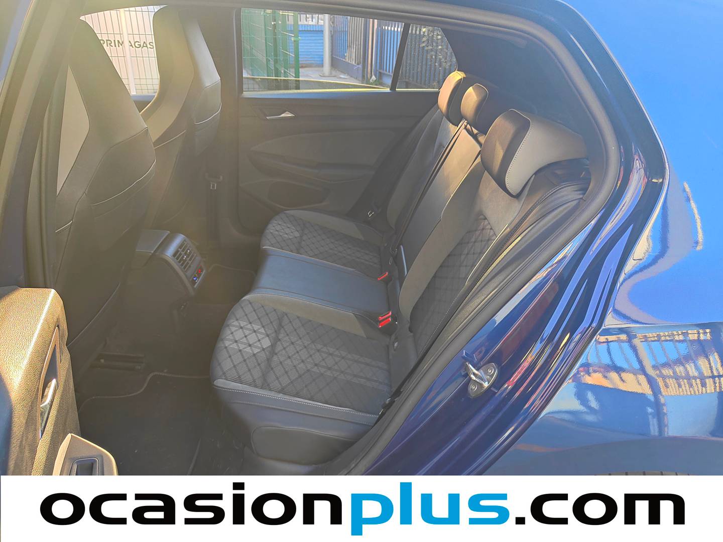 Foto asientos traseros Volkswagen Golf Volkswagen Golf R-Line 1.5 eTSI (150 CV) DSG