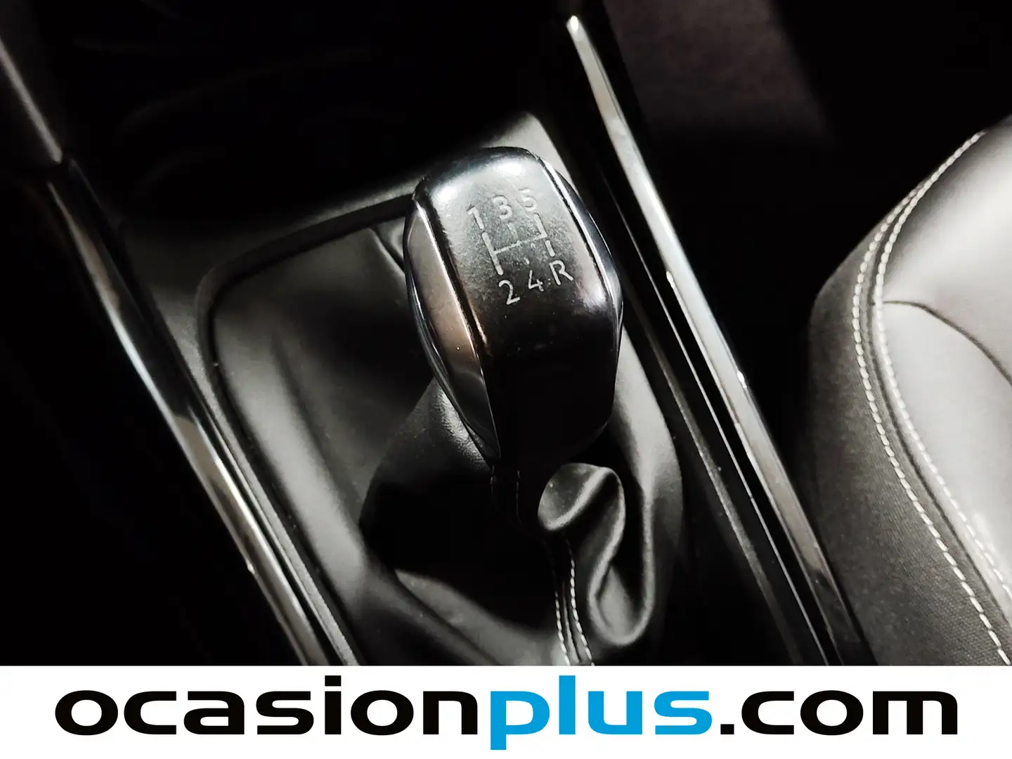 Foto Peugeot 2008 Peugeot 2008 BlueHDi 100 S&S Allure (100 CV)