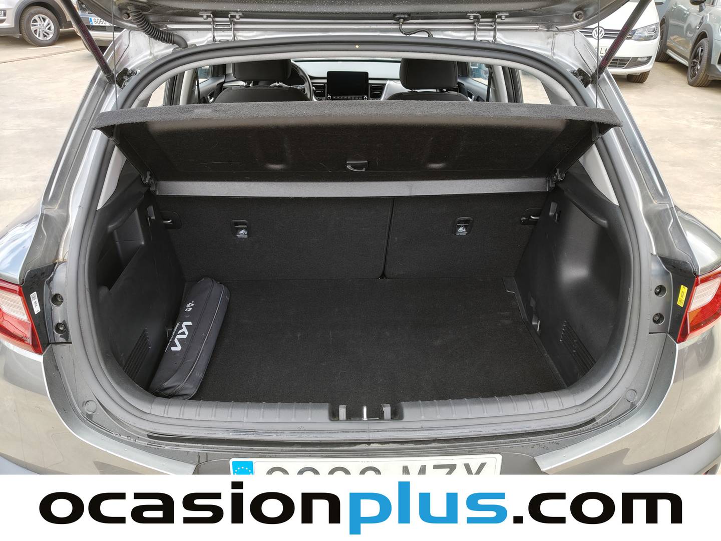 Fotos maletero KIA Stonic KIA Stonic 1.0 T-GDi MHEV MT Concept (100 CV)