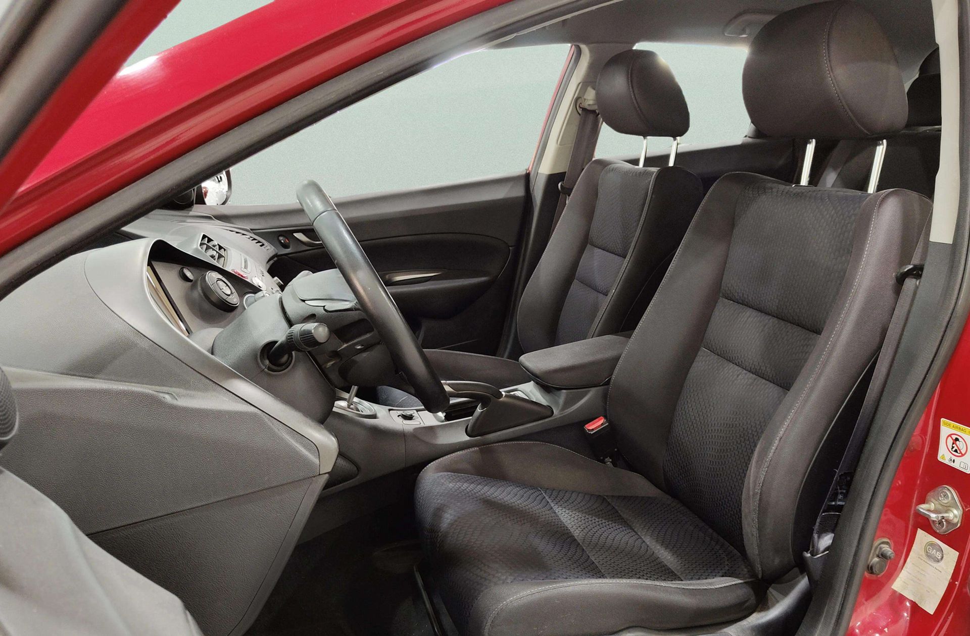Honda Civic 1.4 i-VTEC Sport - foto 9