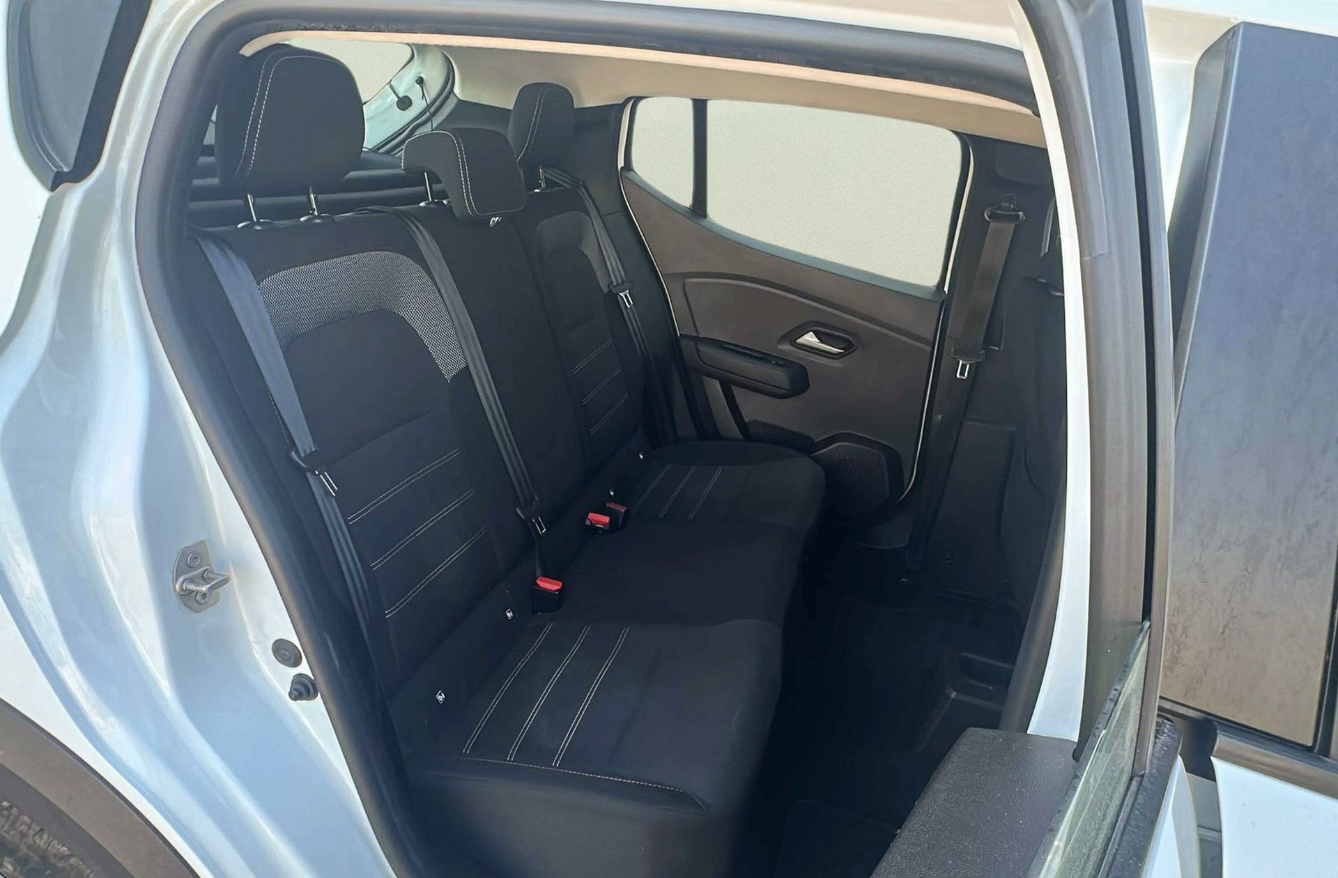Dacia Sandero Stepway Expression ECO-G - foto 13