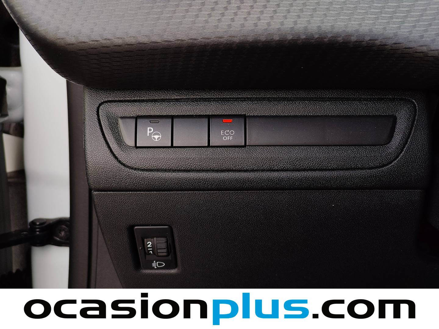 Acabados Peugeot 208 Peugeot 208 PureTech 82 S&S Tech Edition (82 CV)