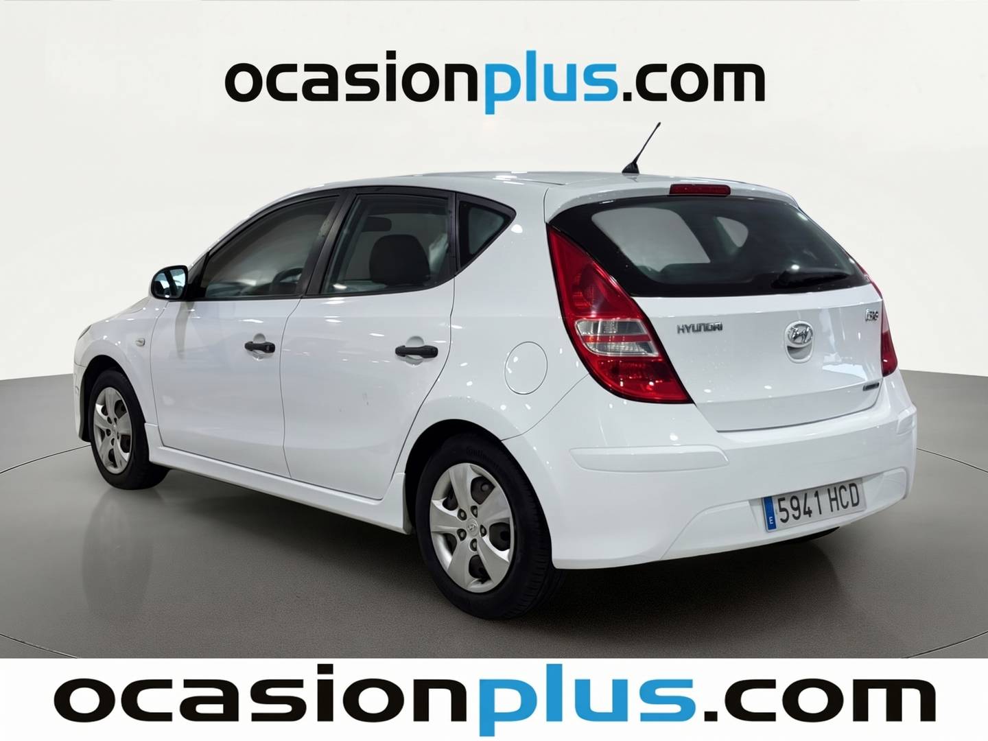 Foto trasera Hyundai i30 Hyundai i30 1.6 CRDI Classic GL (90 CV) izquierda