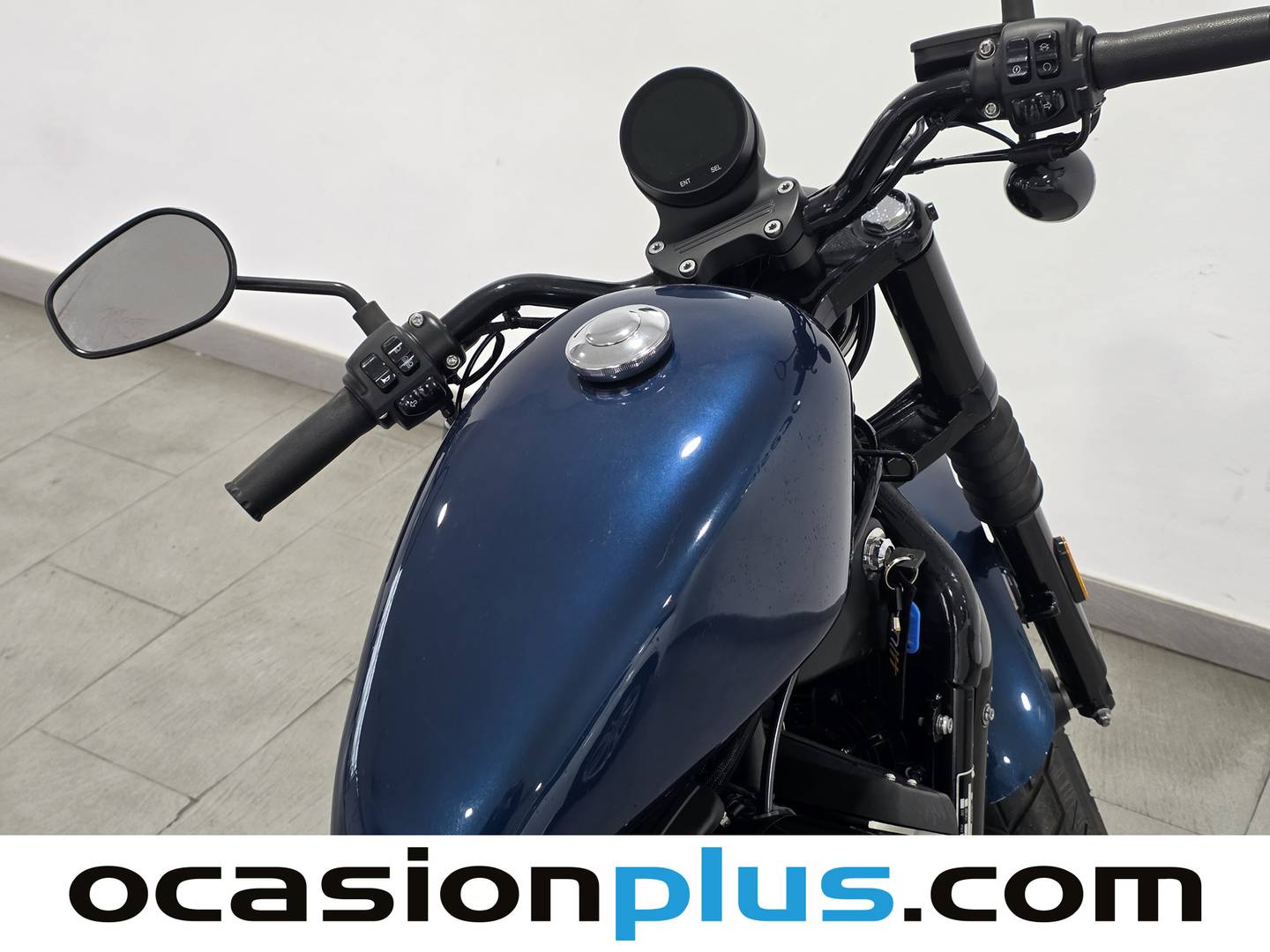 Foto MITT Big Foot 808 MITT Big Foot 808 (48 CV)