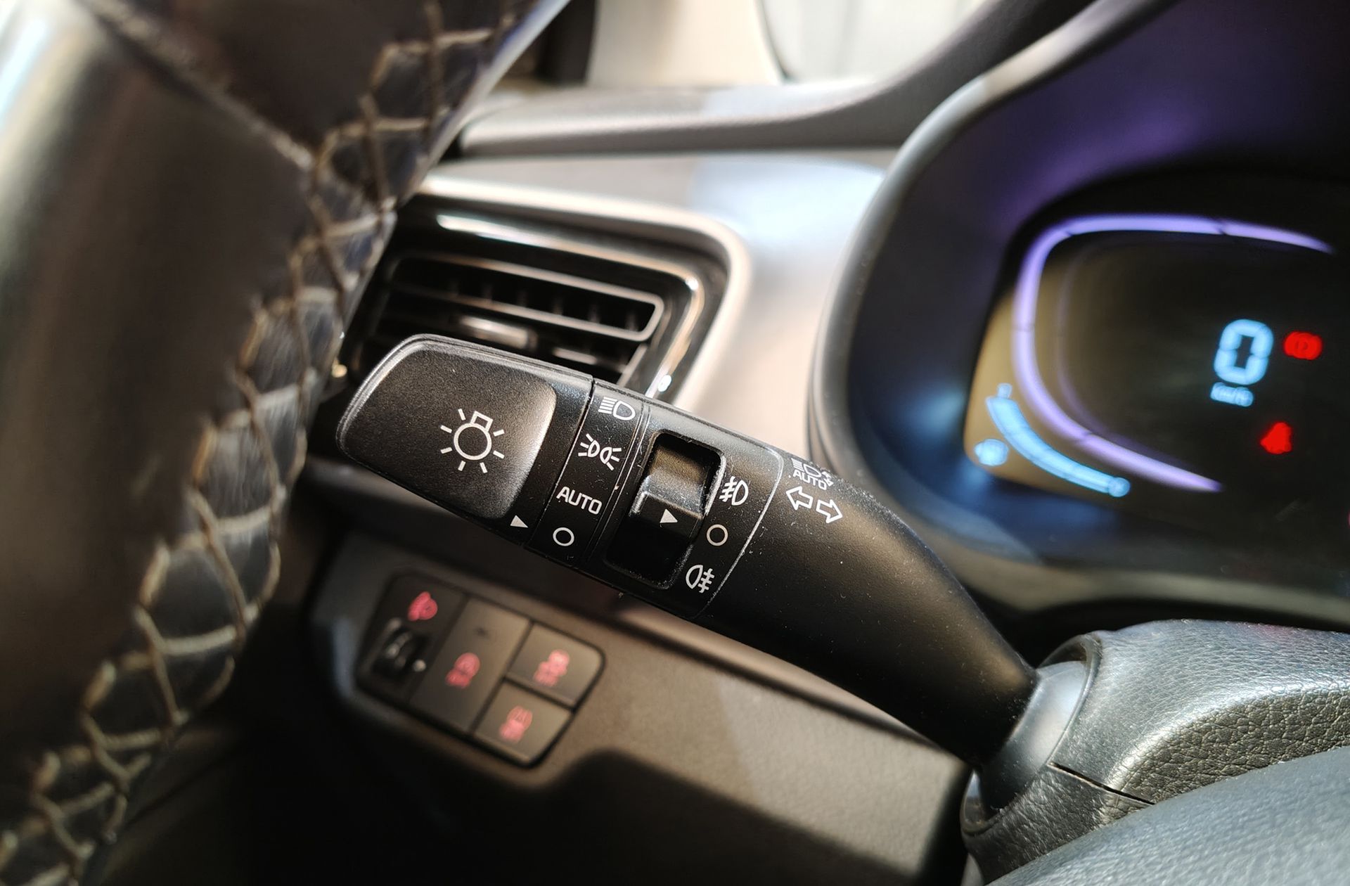Kia Stonic 1.0 T-GDi Drive - foto 23