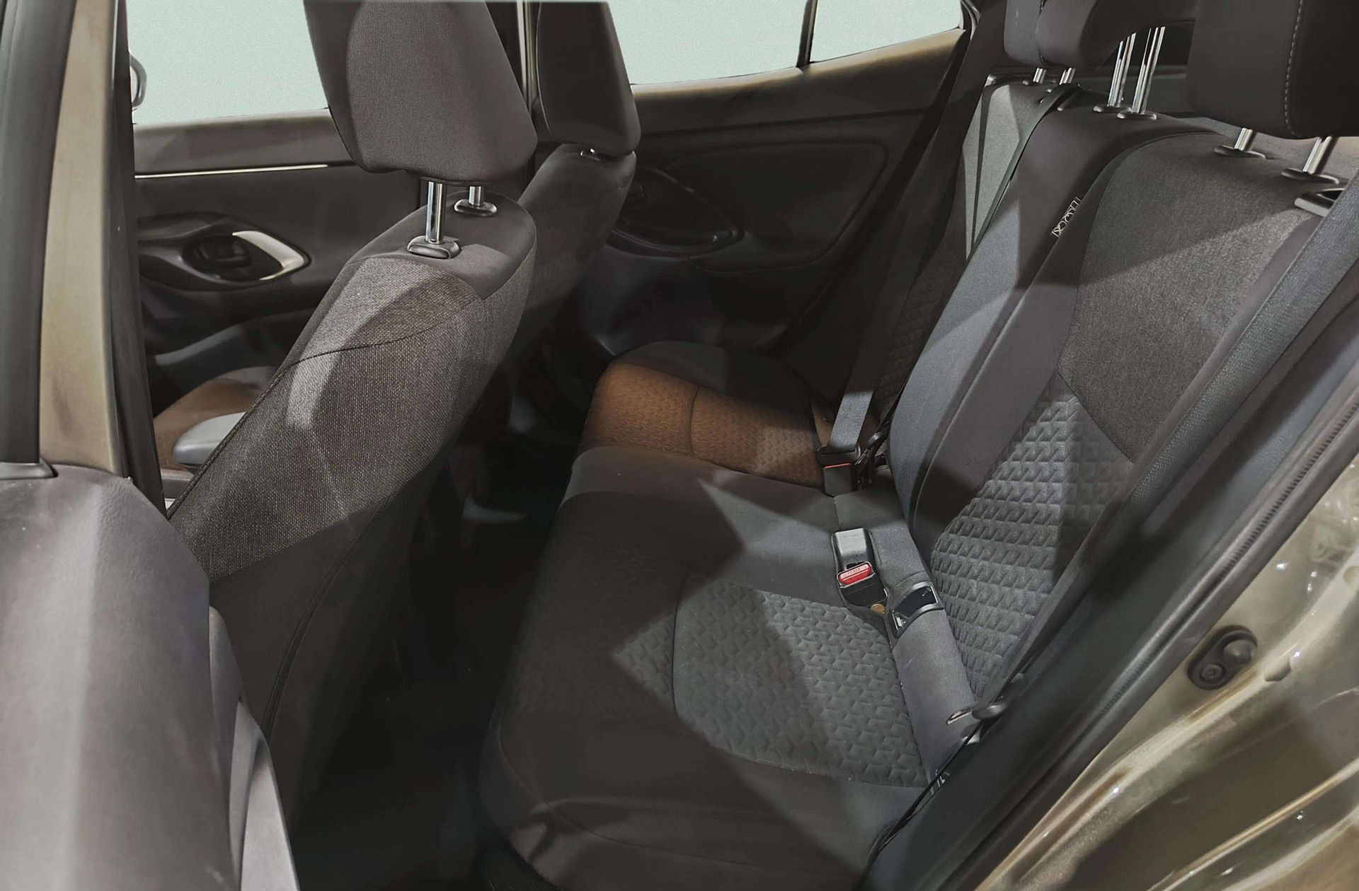 Toyota Yaris Cross 120H Active Tech - foto 11