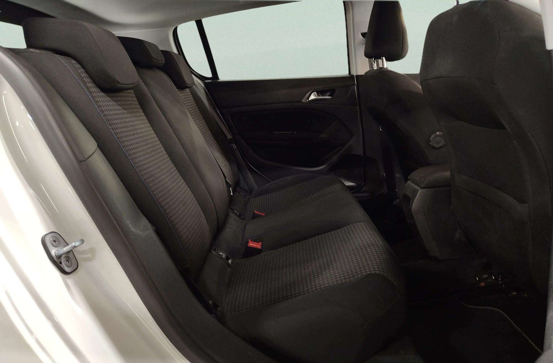 Peugeot 308 PureTech 110 Style - foto 18