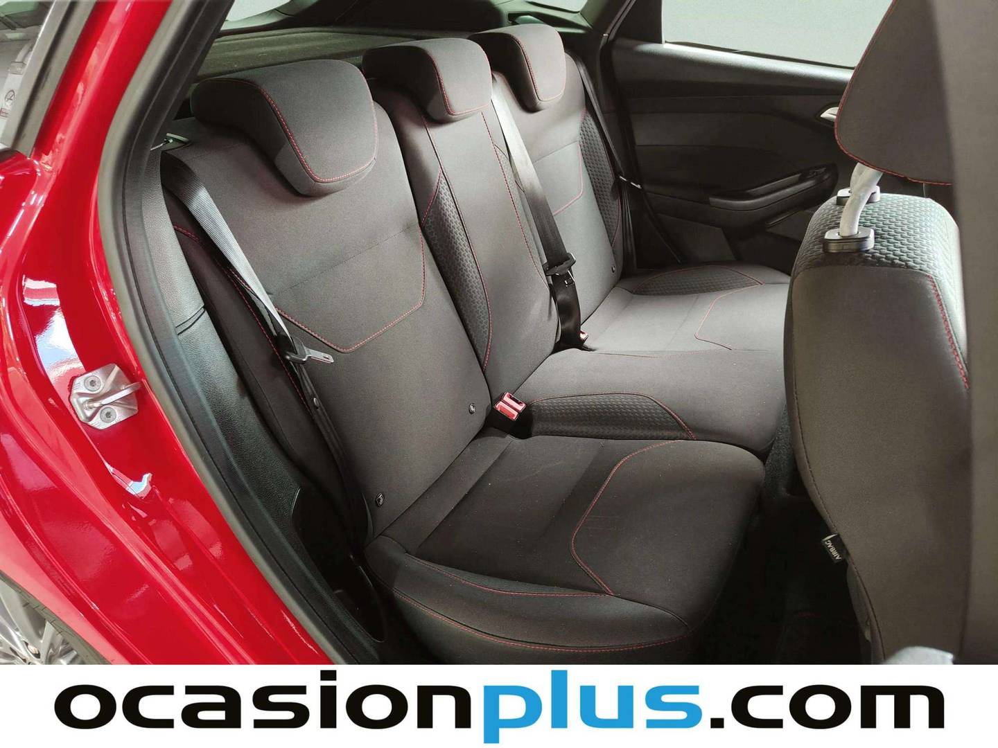 Foto Ford Focus Ford Focus 1.0 Ecoboost ST-Line Black&Red (125 CV)