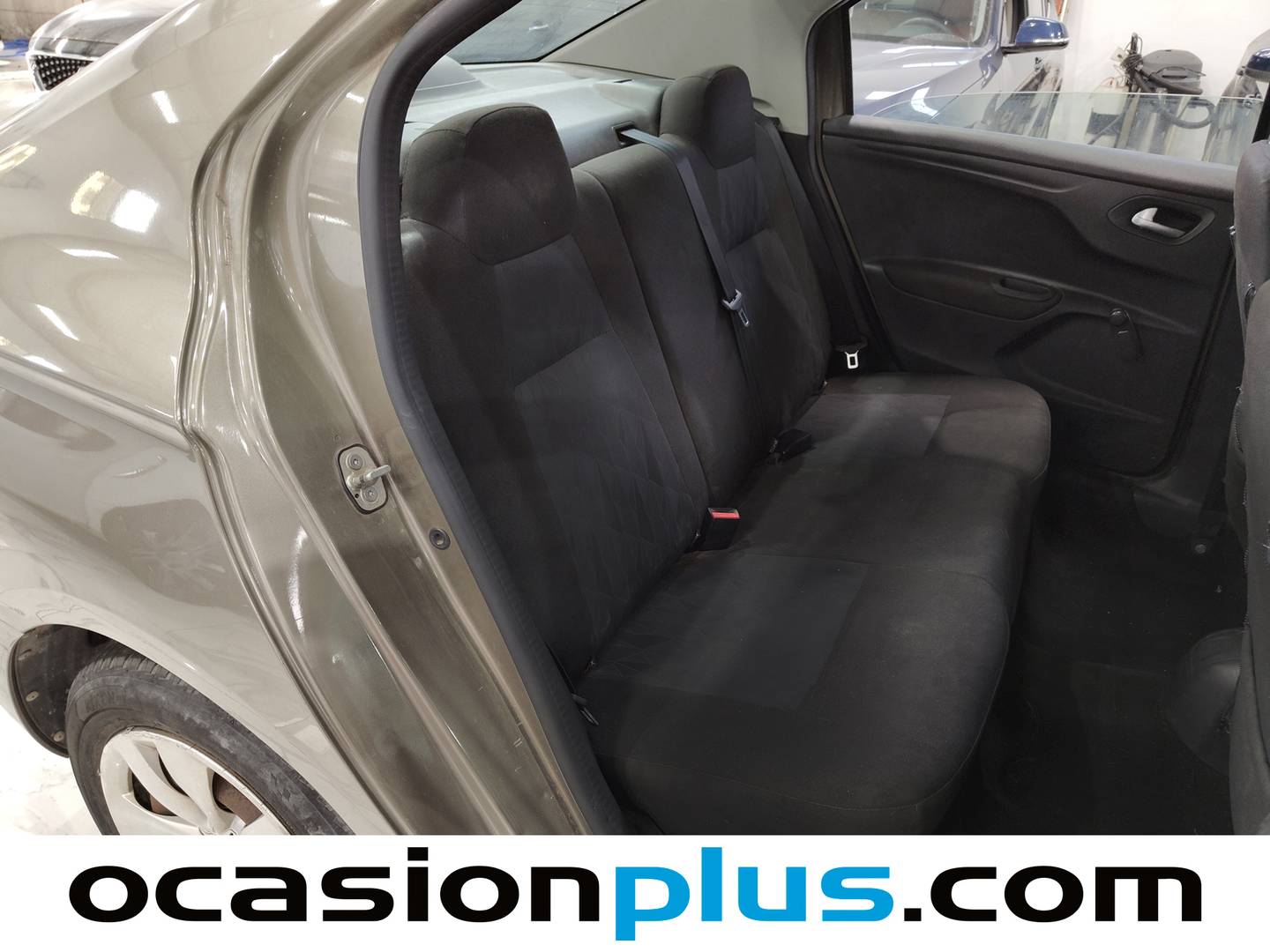 Foto Citroën C-Elysée Citroen C-Elysee HDi 90 Seduction (92 CV)