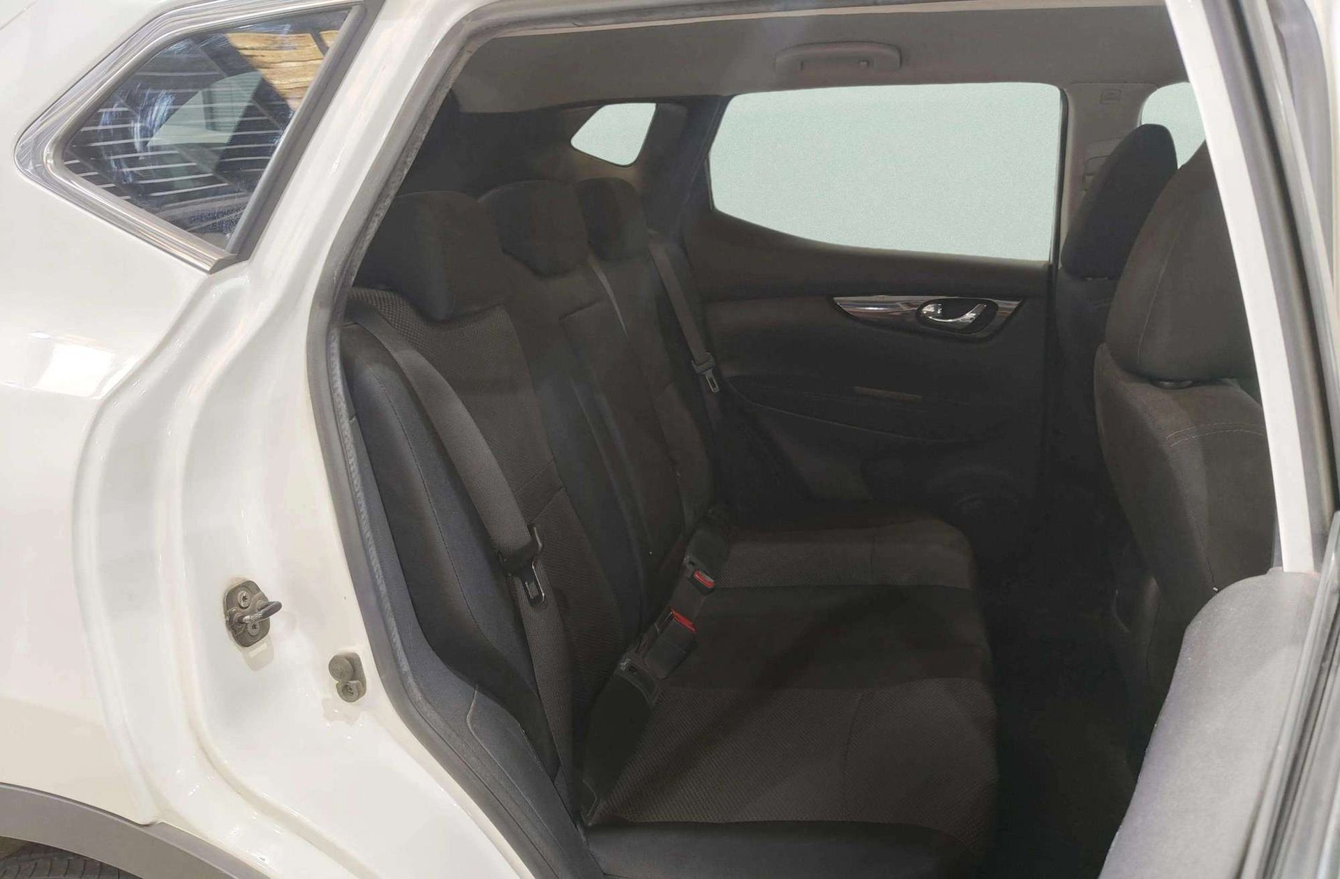 Nissan Qashqai 1.2 DIG-T N-Connecta 4x2 XTronic - foto 18