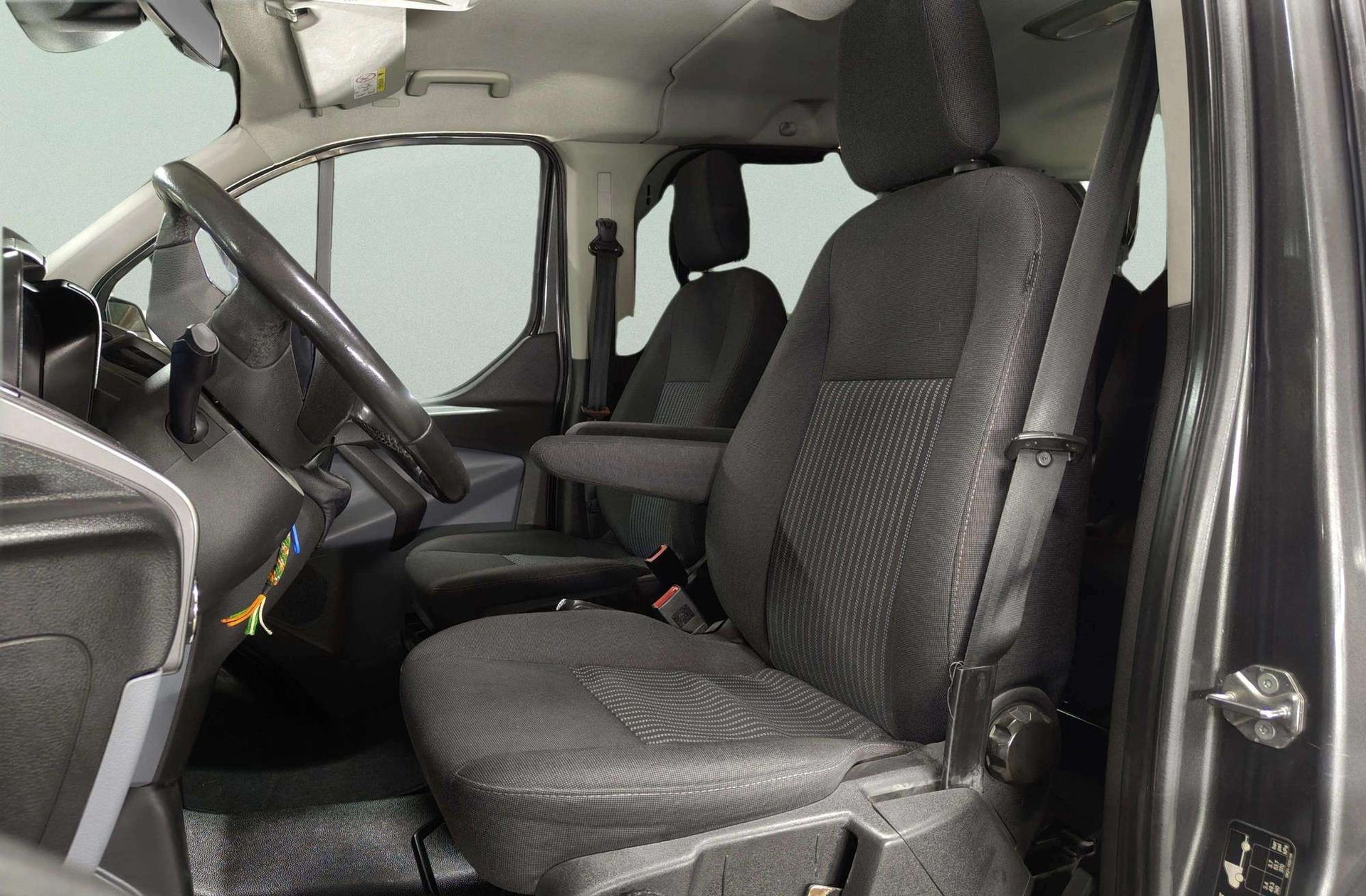 Ford Transit Custom Kombi 2.0 TDCi 310 L1 Trend 8 plazas - foto 10