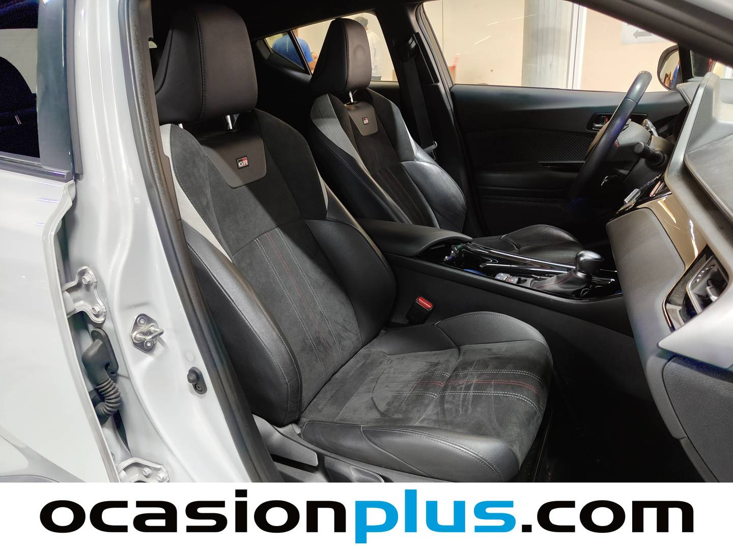 Toyota C-HR Toyota C-HR 180H GR Sport (184 CV) automático