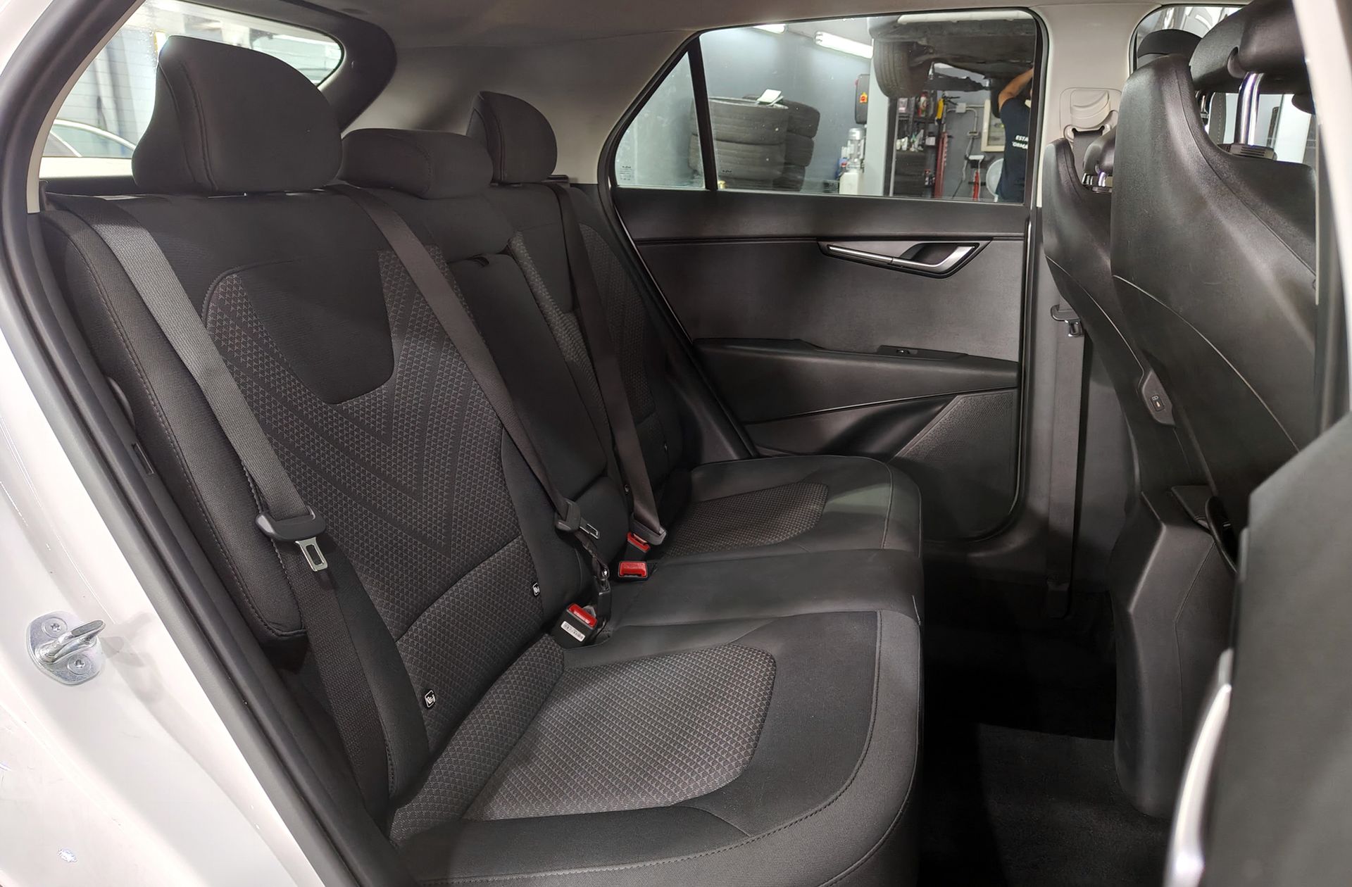 Kia Niro 1.6 GDi HEV Concept - foto 16