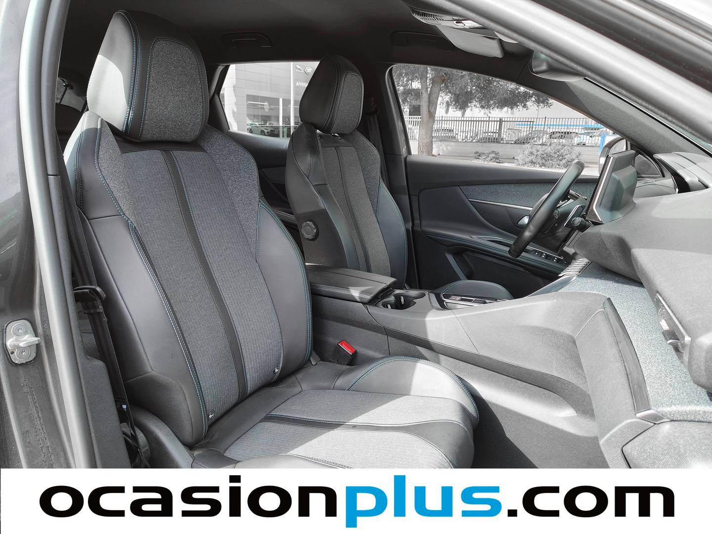 Foto Peugeot 3008 Peugeot 3008 BlueHDi 130 S&S Allure Pack EAT8 (130 CV)