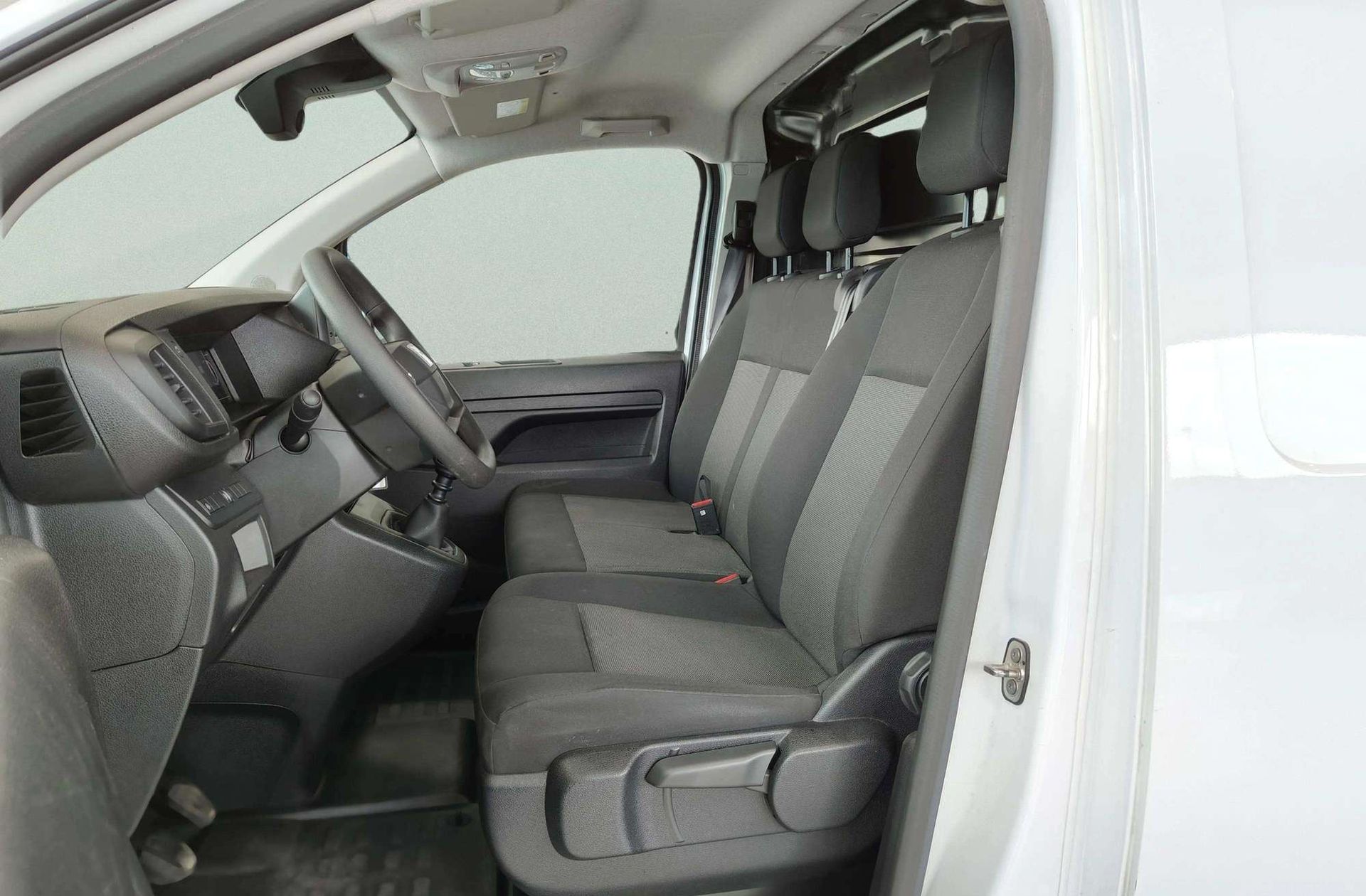 Fiat Scudo Furgon 1.5 BlueHDi L2 - foto 9