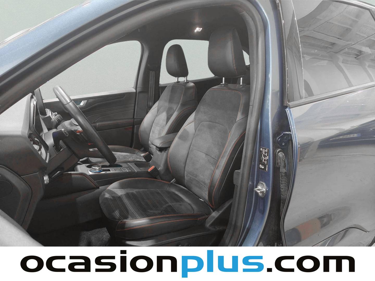 Foto asientos delanteros Ford Kuga Ford Kuga 1.5 EcoBlue ST-Line X Auto (120 CV)