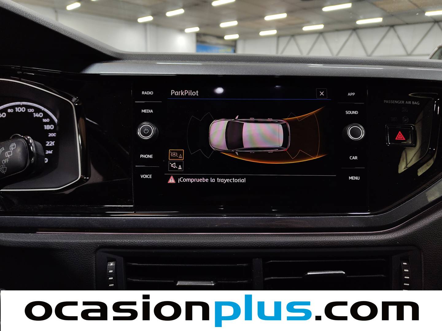 Equipamiento del Volkswagen Polo Volkswagen Polo Sport 1.0 TSI (115 CV) DSG