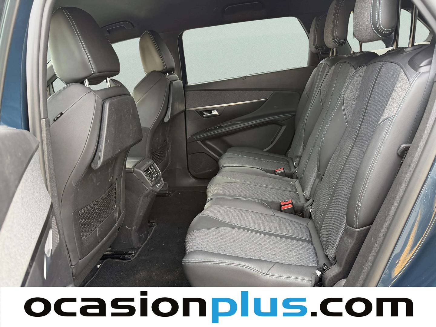 Foto asientos traseros Peugeot 5008 Peugeot 5008 PureTech 130 S&S Allure Pack (130 CV) 7 plazas