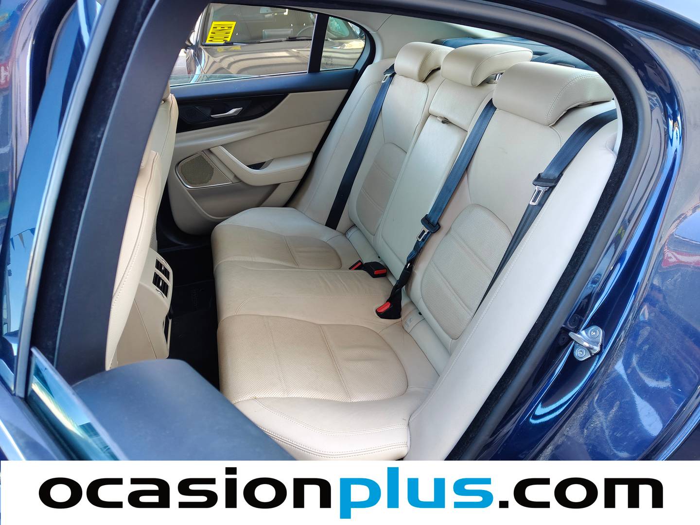 Foto asientos traseros Jaguar XE Jaguar XE 2.0D I4 S RWD Auto (180 CV)