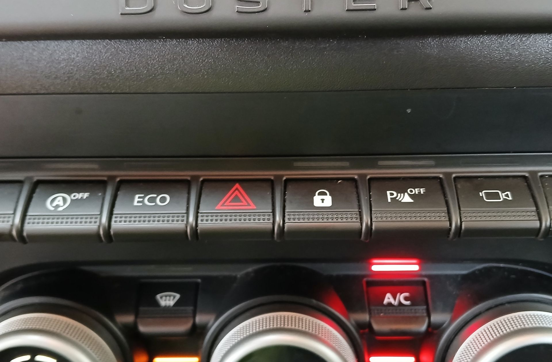Dacia Duster Journey Go TCe EDC - foto 29