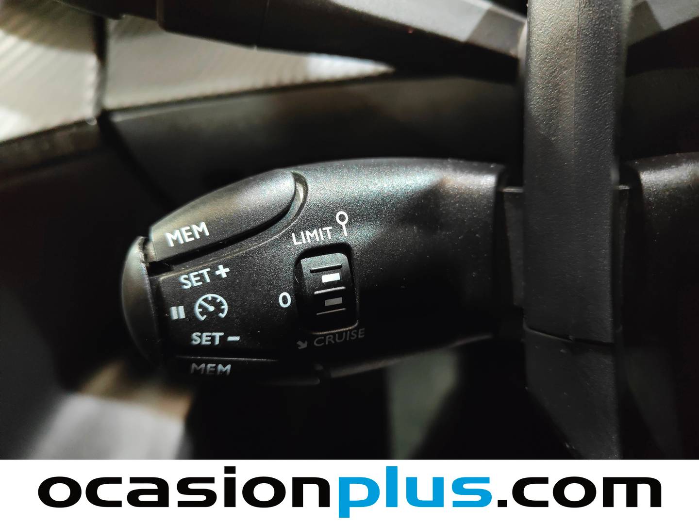 Peugeot 2008 Peugeot 2008 Allure Hybrid eDCS6 (145 CV) al mejor precio
