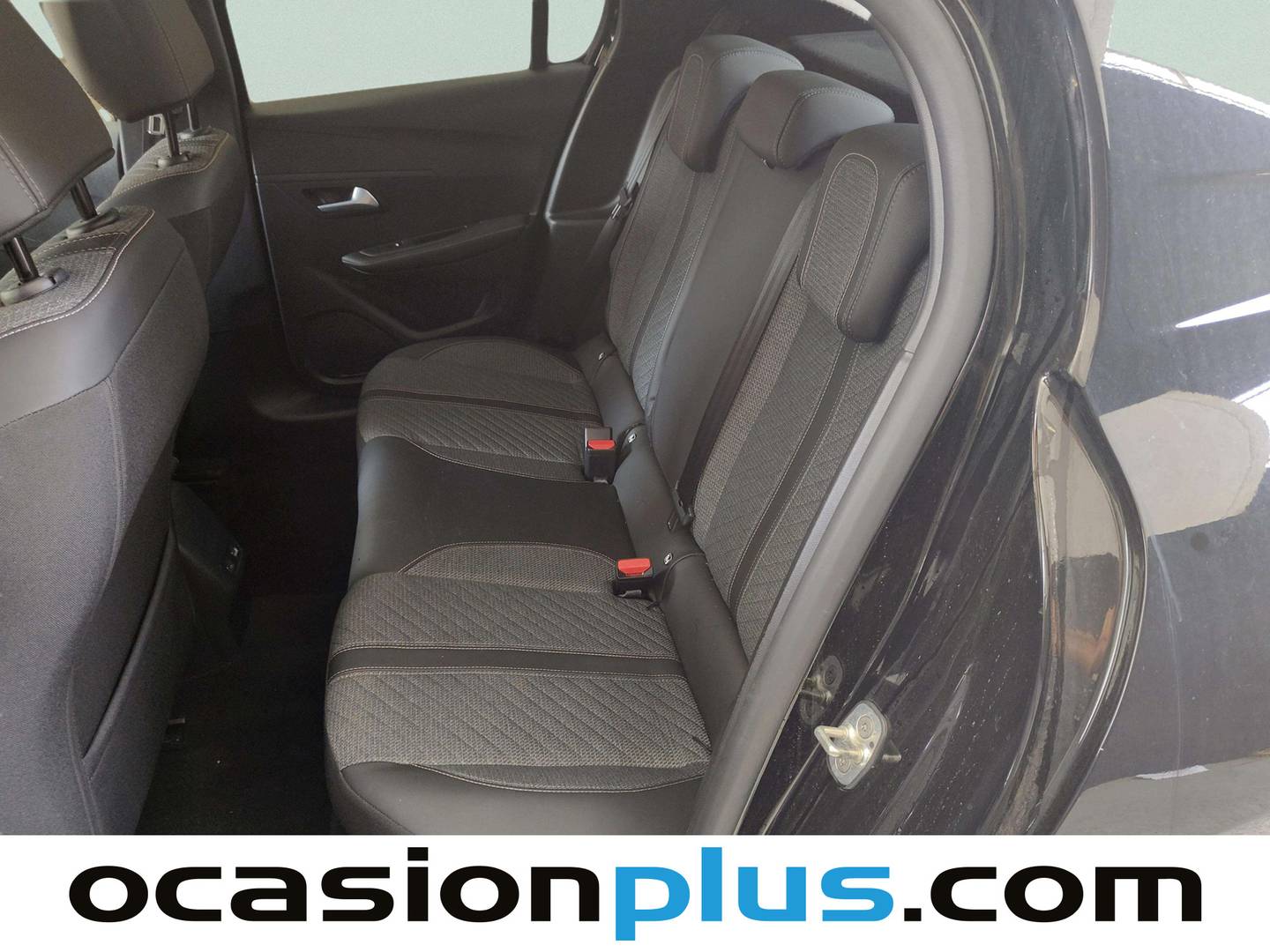 Foto asientos traseros Peugeot 208 Peugeot 208 PureTech 100 Allure (100 CV)
