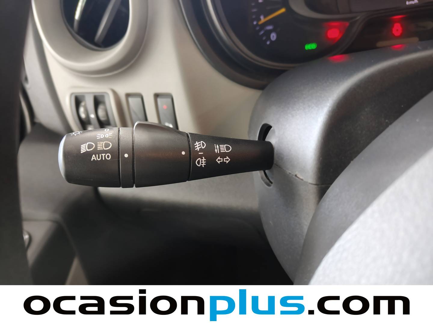 Renault Trafic Renault Trafic Passenger Energy dCi (125 CV) Camperizada 4 Plazas km 0