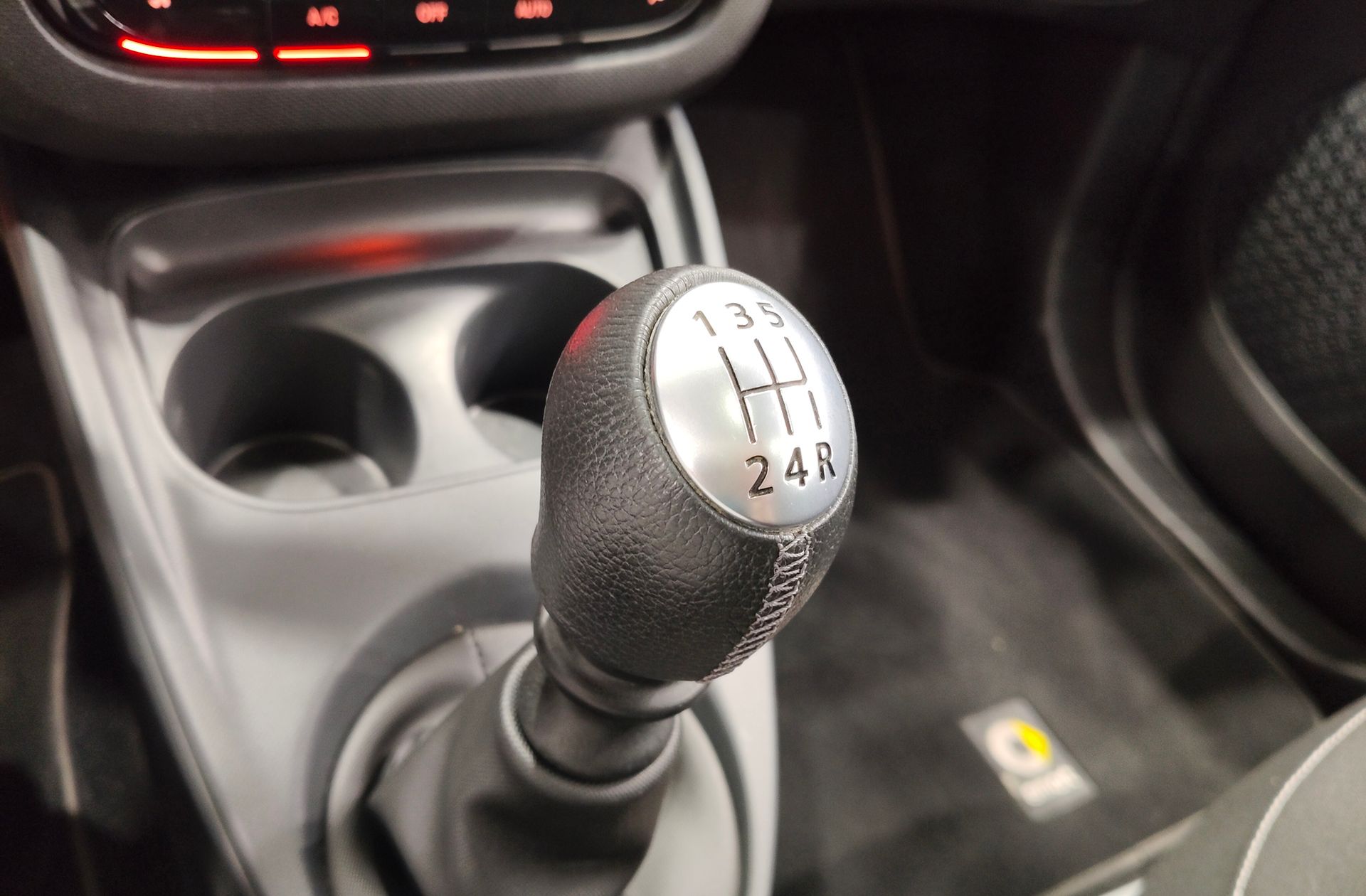 smart fortwo Coupe 66 - foto 5