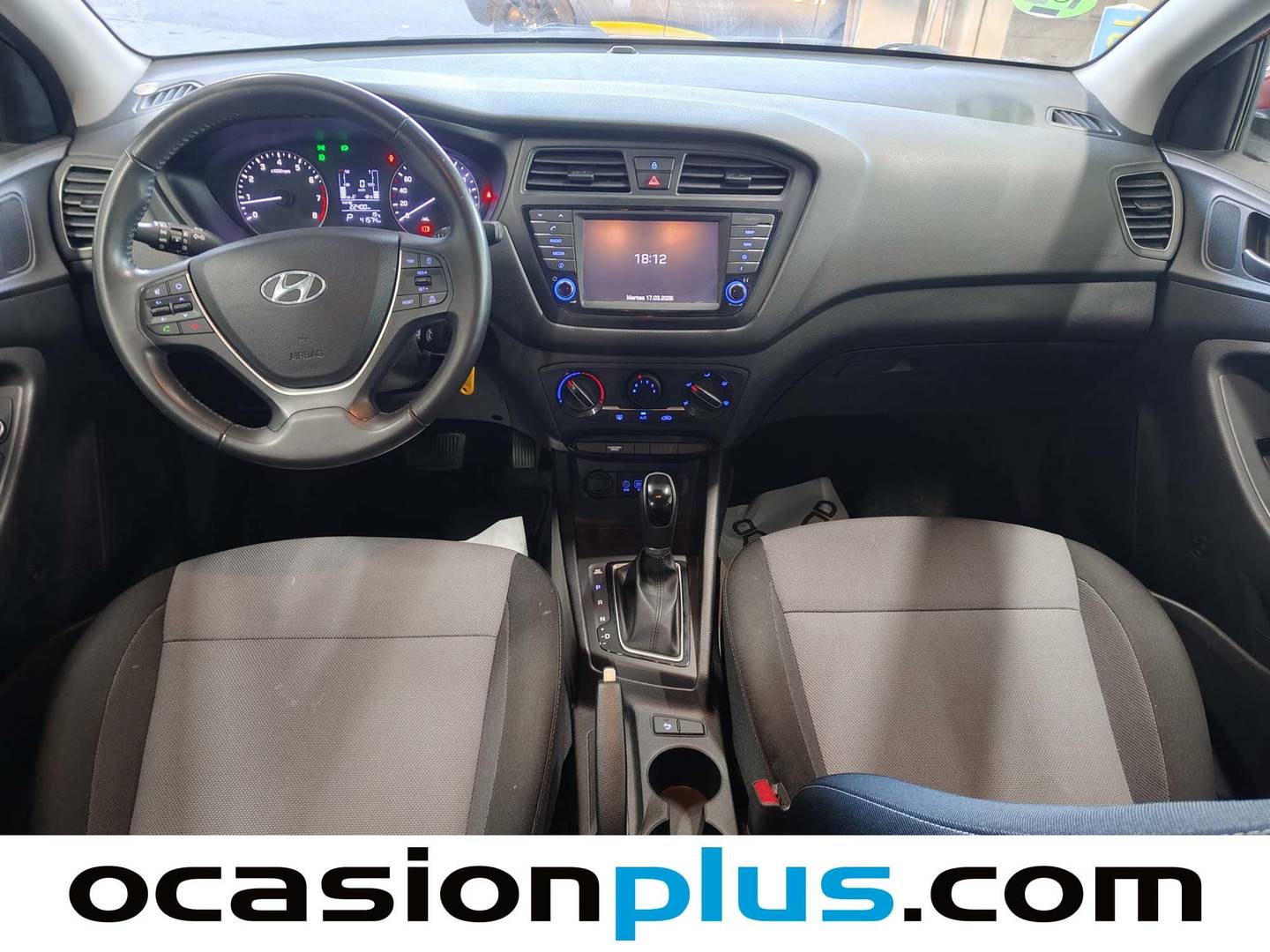 Hyundai i20 Hyundai i20 1.4 MPI Link Auto (100 CV) de ocasión