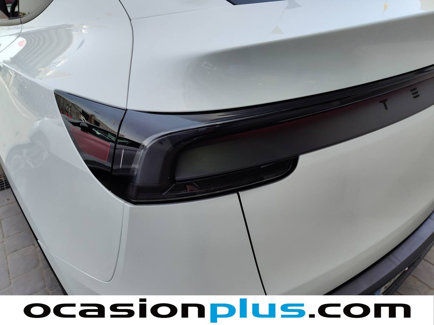 Tesla Model Y Tesla Model Y Gran Autonomía Tracción Trasera (295 CV) eléctrico