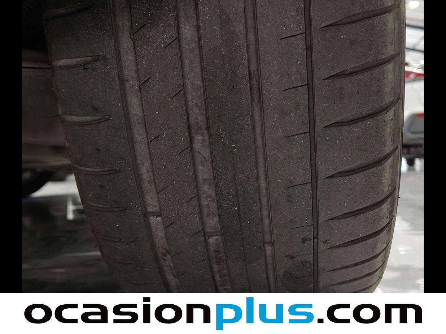 Foto Mercedes Clase E Mercedes-Benz Clase E E 200 CGI Coupe Blue Efficiency Avantgarde (184 CV)