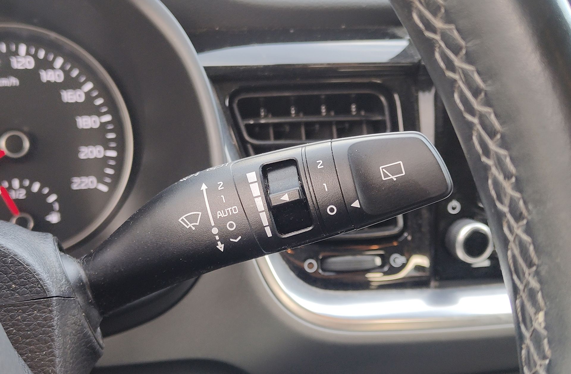 Kia Stonic 1.2 DPi Drive - foto 25