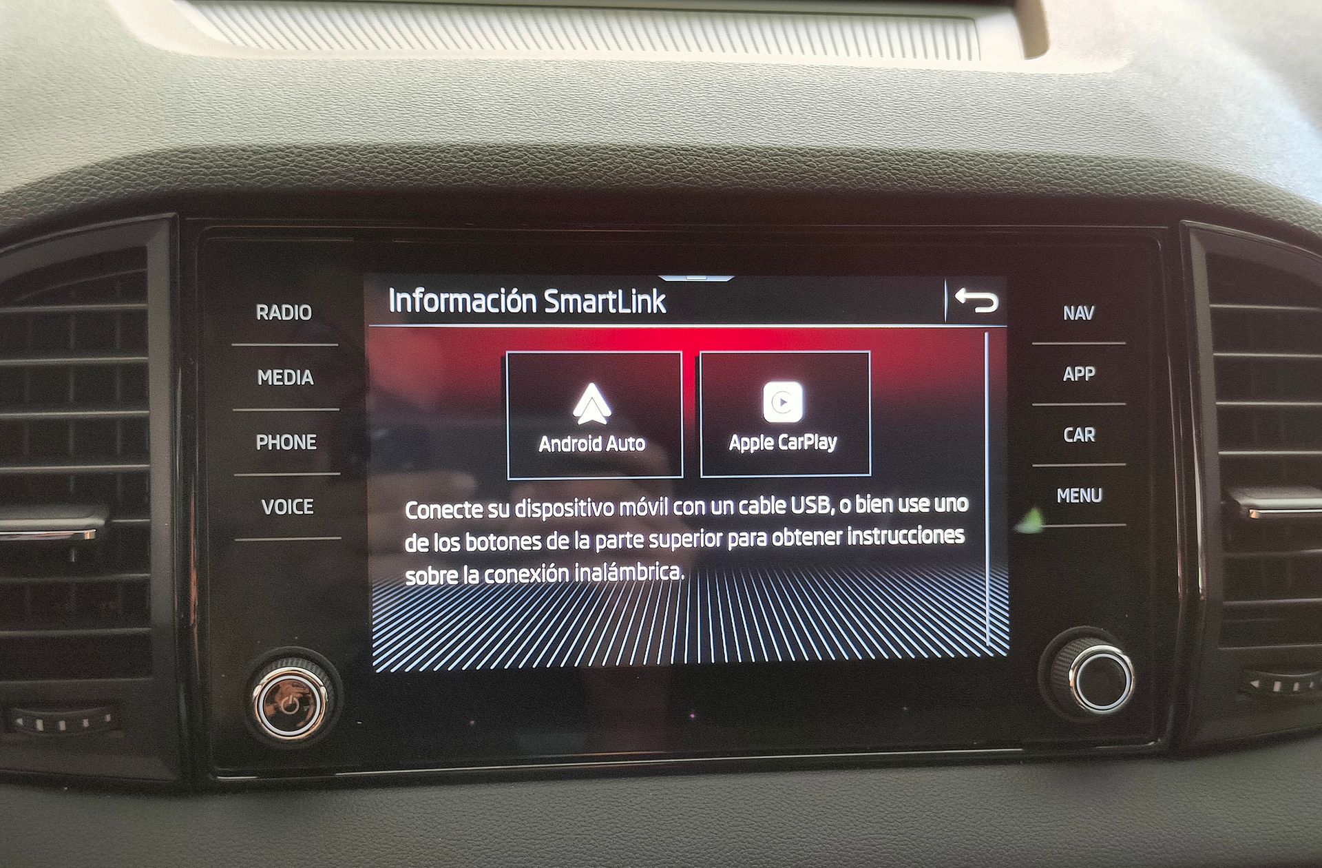 Škoda Karoq 1.5 TSI ACT Sportline DSG - foto 7