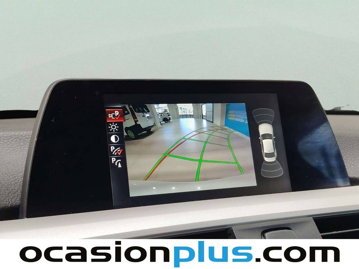 Equipamiento del BMW Serie 3 BMW Serie 3 318d Business (150 CV)