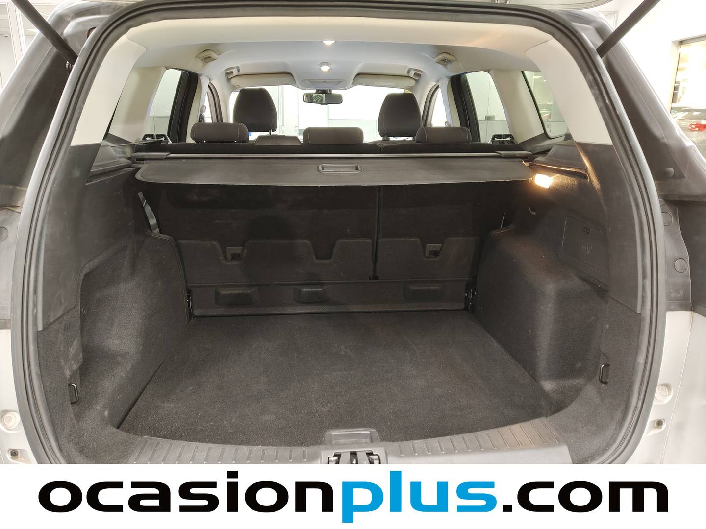 Foto Ford Kuga Ford Kuga 1.5 TDCI S&S Trend+ 4x2 (120 CV)