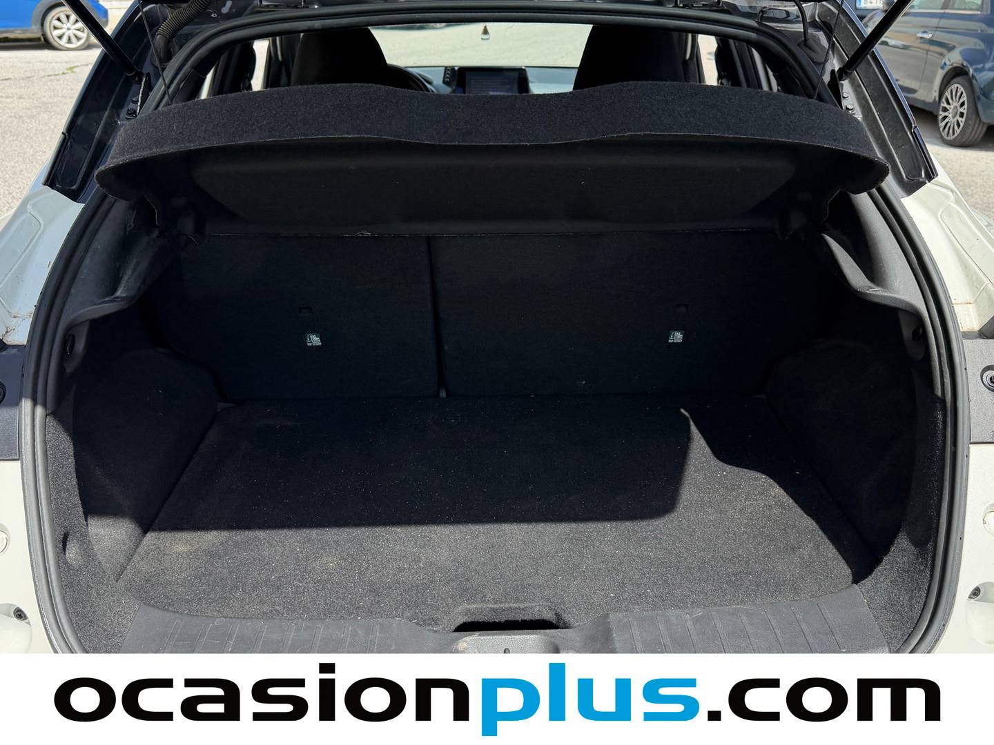 Fotos maletero Nissan JUKE Nissan Juke DIG-T 114 Enigma DCT (114 CV)