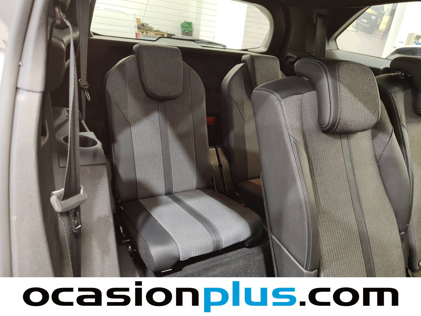 Peugeot 5008 Hybrid Peugeot 5008 Hybrid 1.2 Allure Pack eDCS6 (136 CV) 7 Plazas km 0